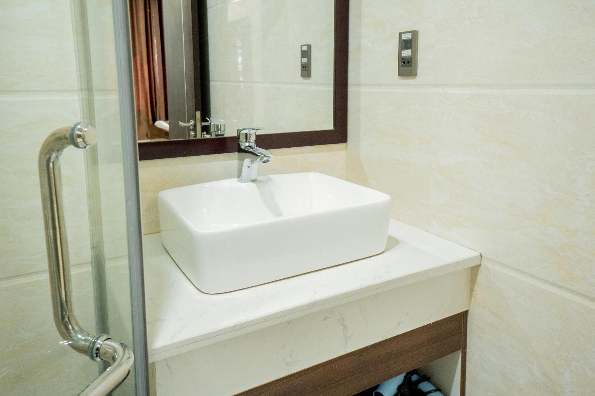 Dat Anh Hotel Hue Exterior photo