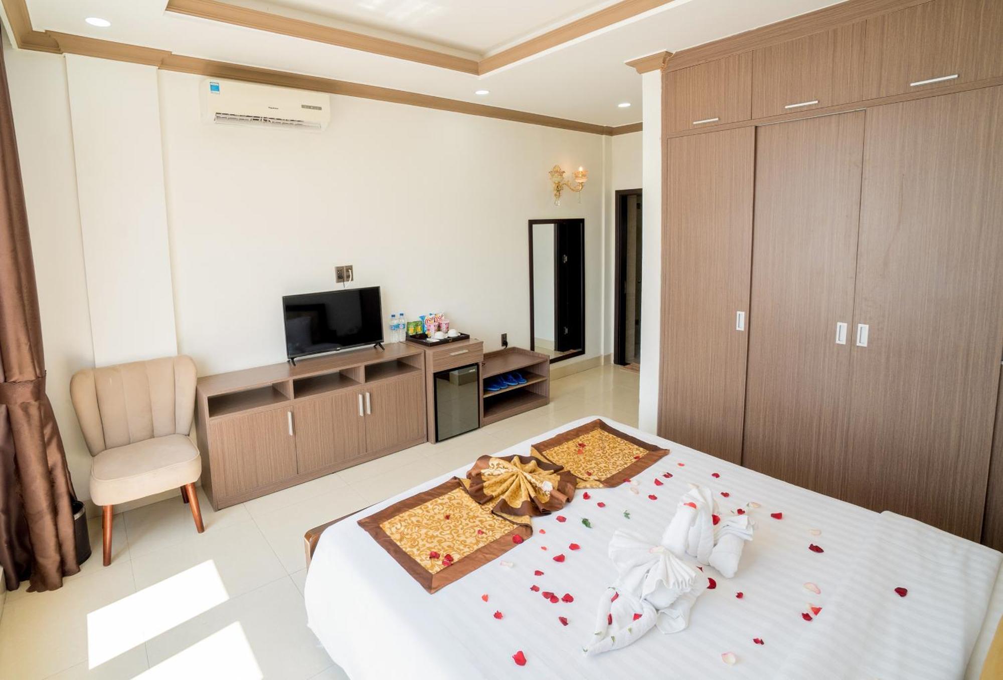 Dat Anh Hotel Hue Exterior photo