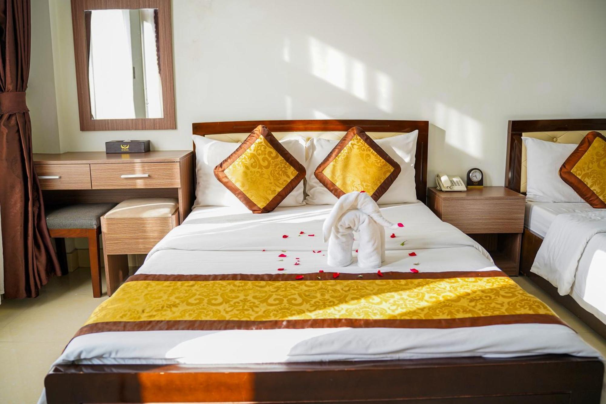 Dat Anh Hotel Hue Exterior photo