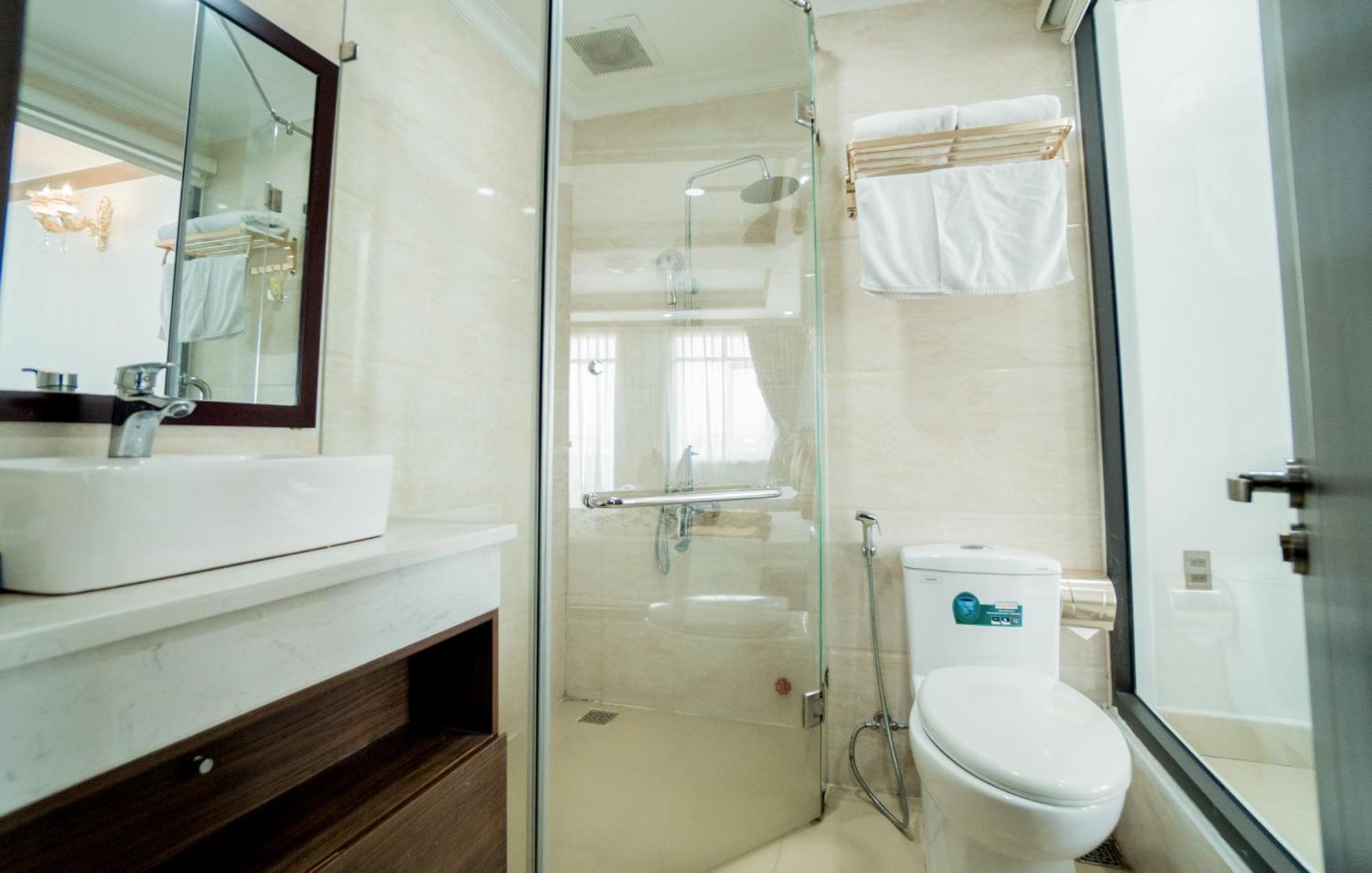 Dat Anh Hotel Hue Exterior photo